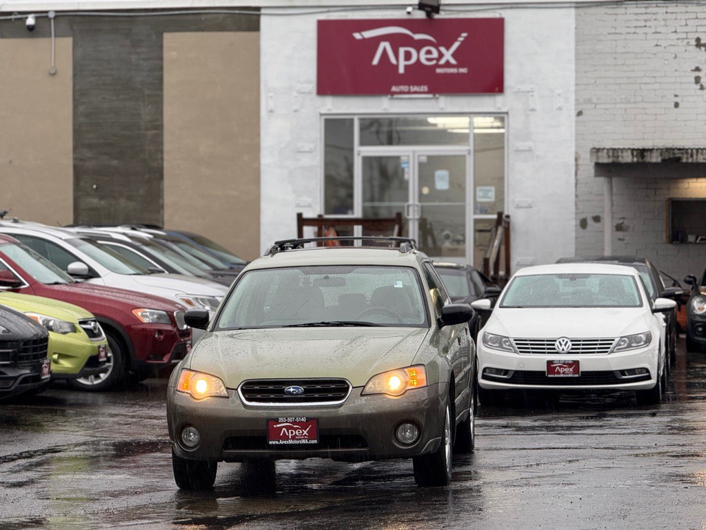 2005 Subaru Outback Image 4