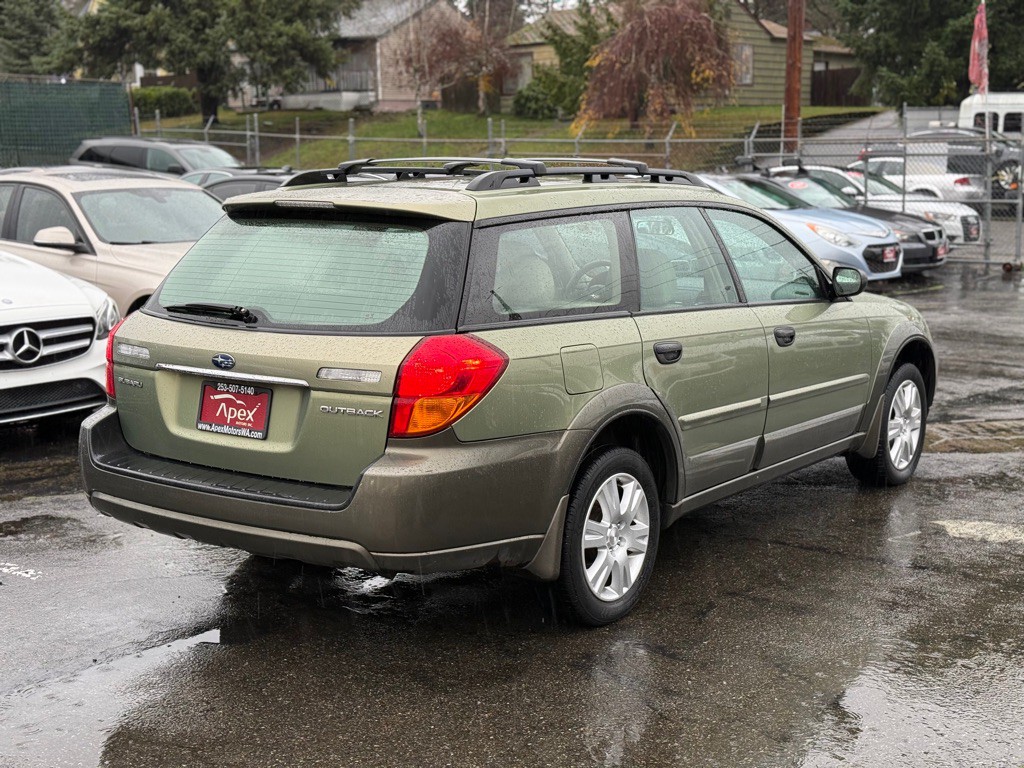 2005 Subaru Outback Image 5
