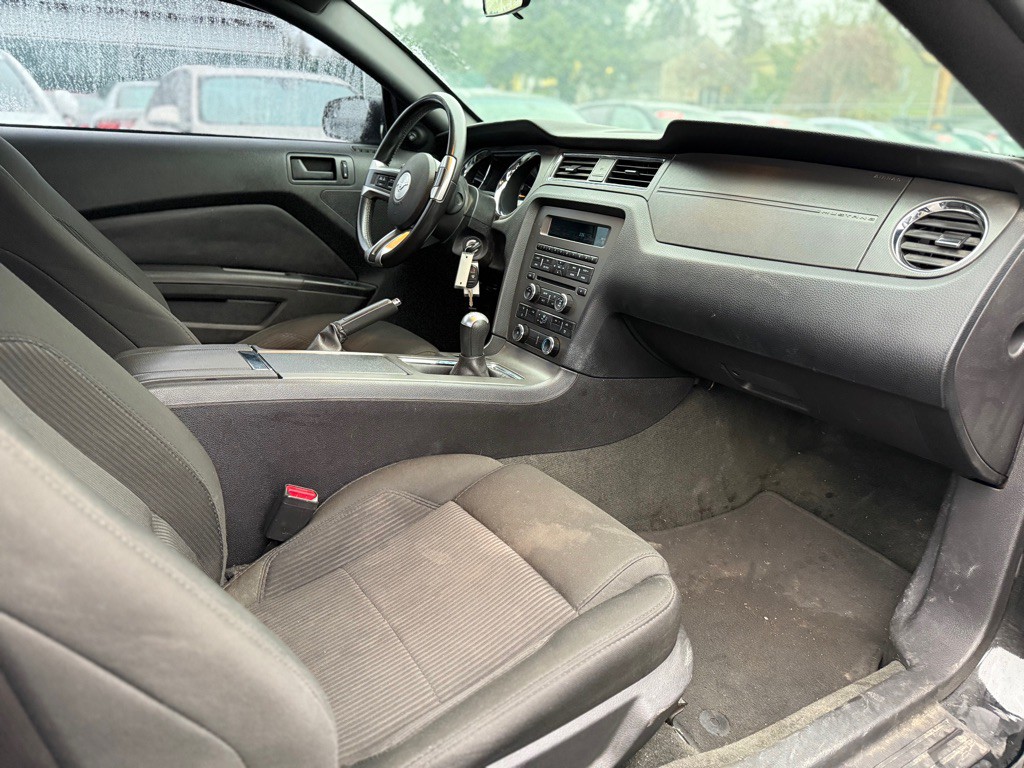 2014 Ford Mustang Image 13