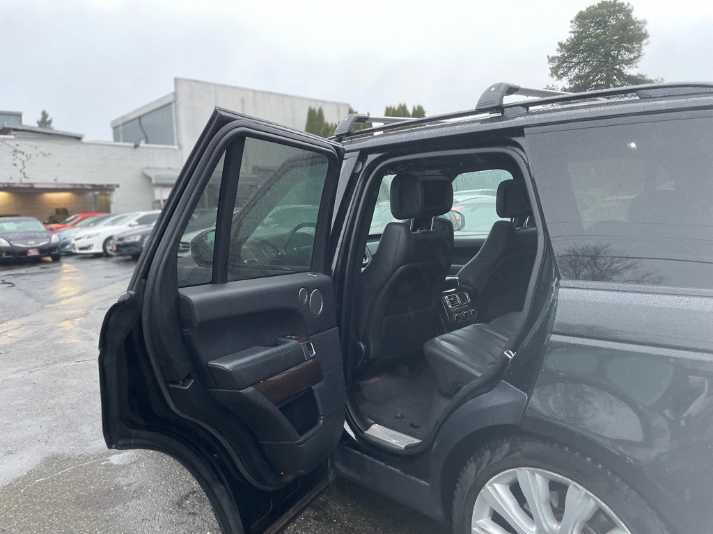 2013 Land Rover Range Rover Image 9