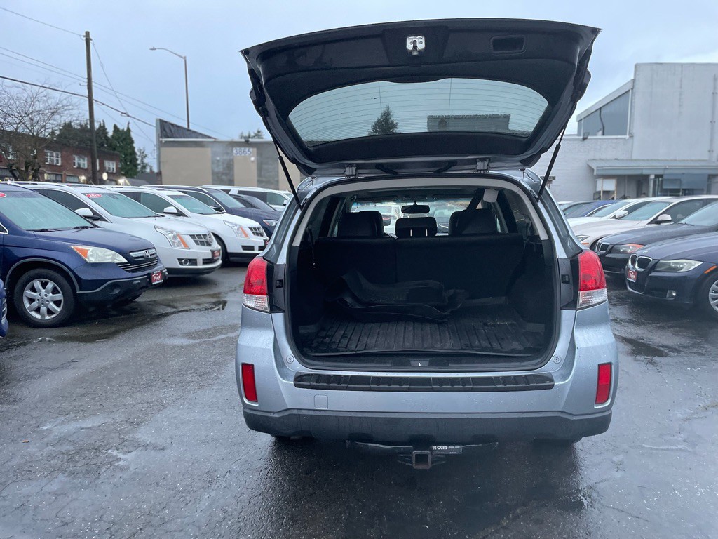 2013 Subaru Outback Image 5