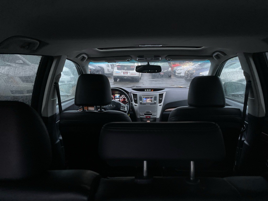 2013 Subaru Outback Image 6