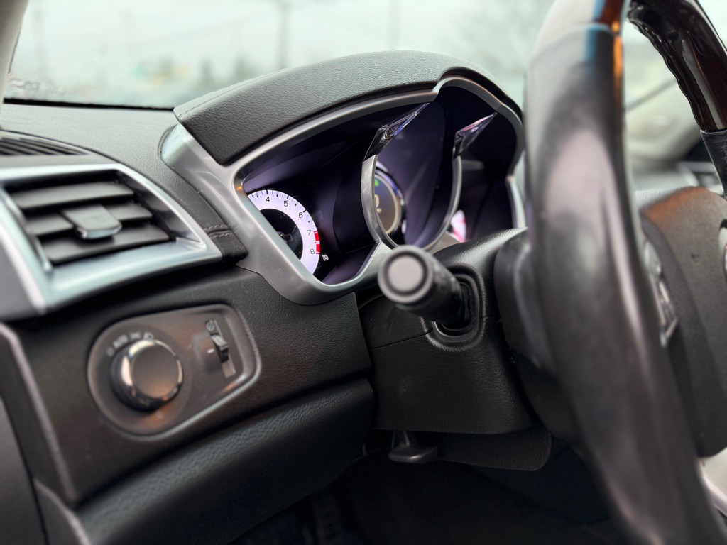 2012 Cadillac SRX Image 12