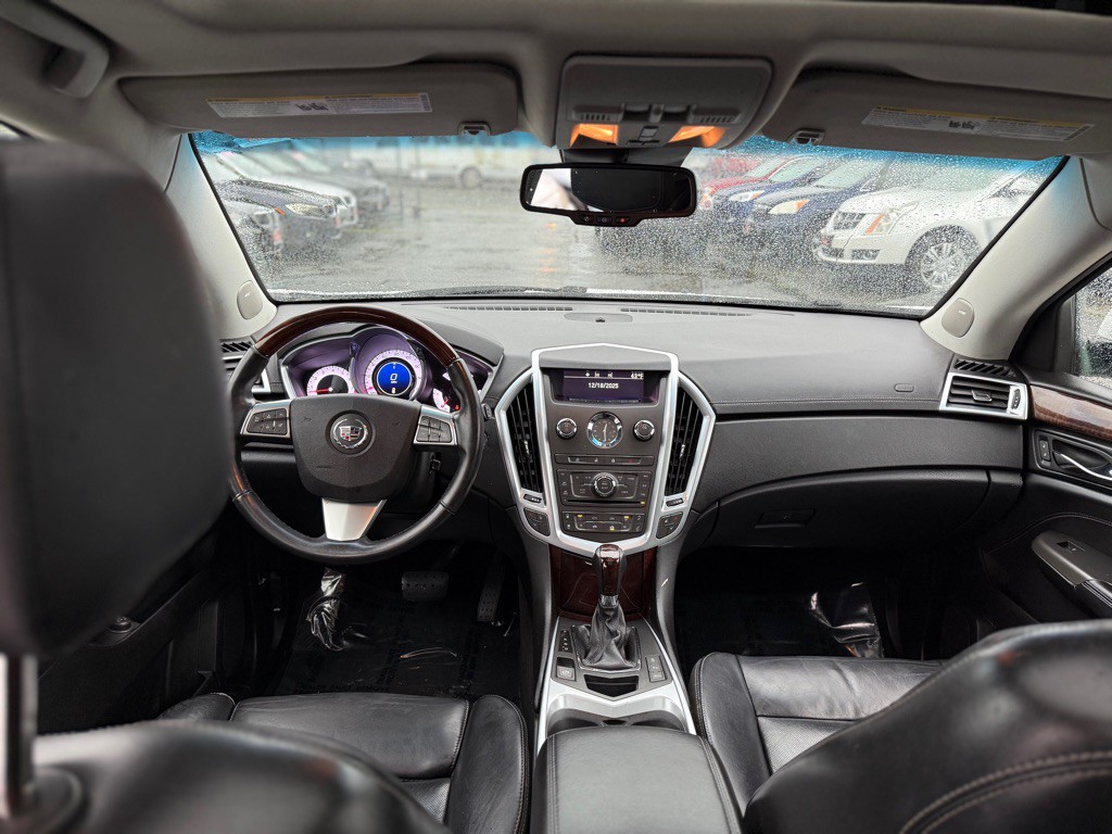 2012 Cadillac SRX Image 15