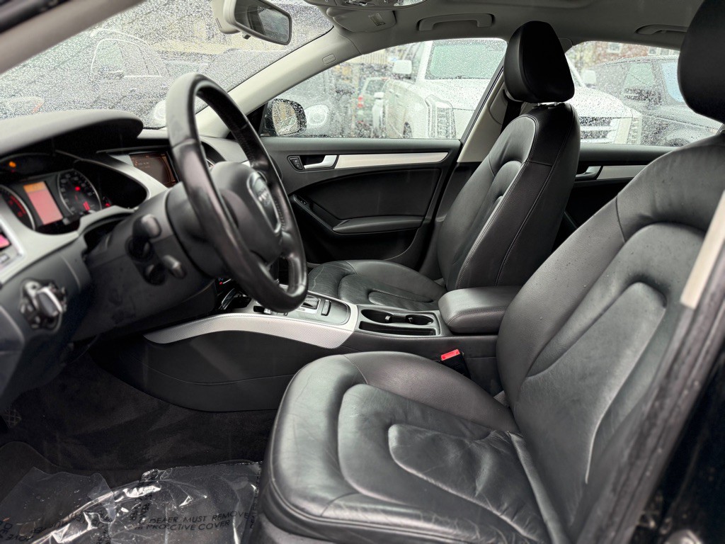 2010 Audi A4 Image 10