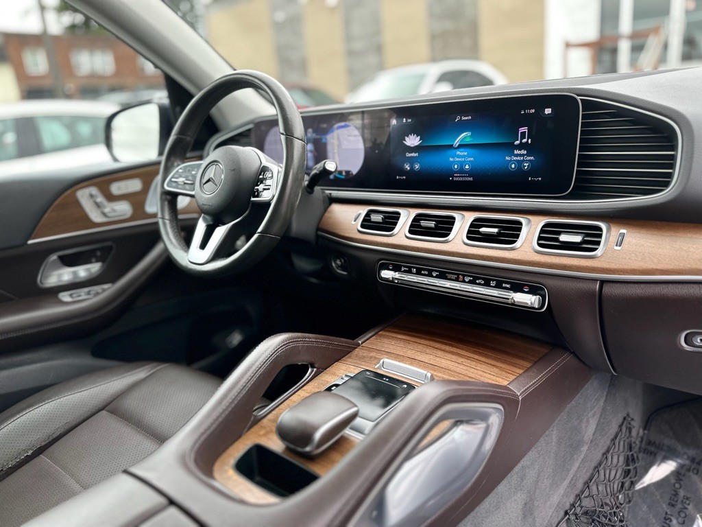 2020 Mercedes-Benz GLE-Class Image 16