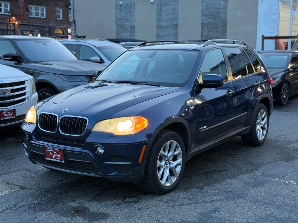 2012 BMW X5 Image 1