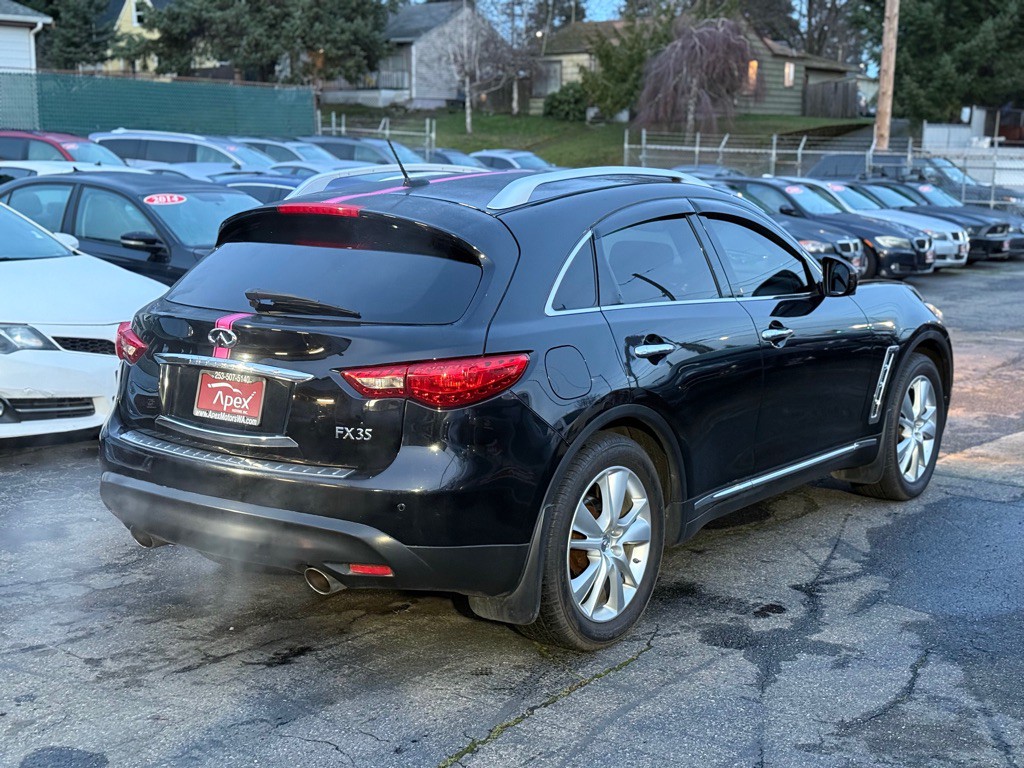 2012 INFINITI FX35 Image 5