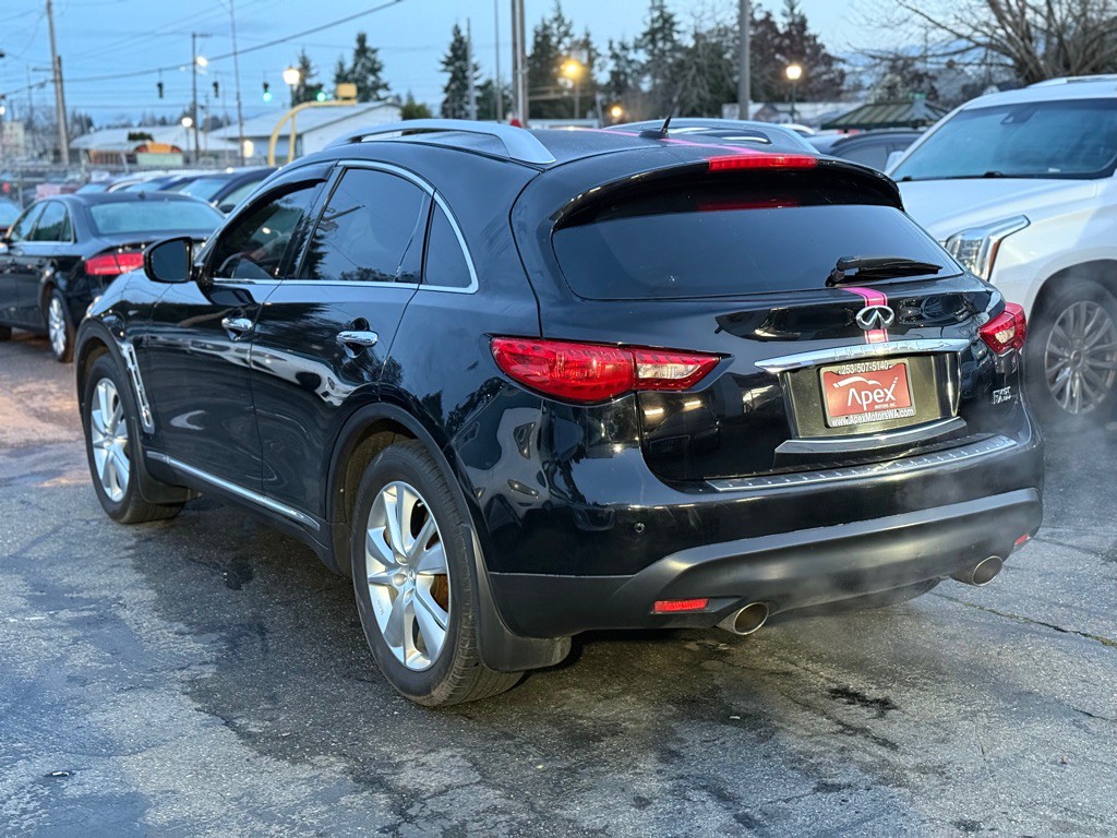 2012 INFINITI FX35 Image 6