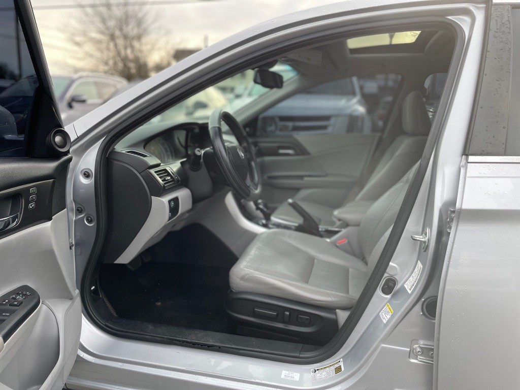 2014 Honda Accord Image 8