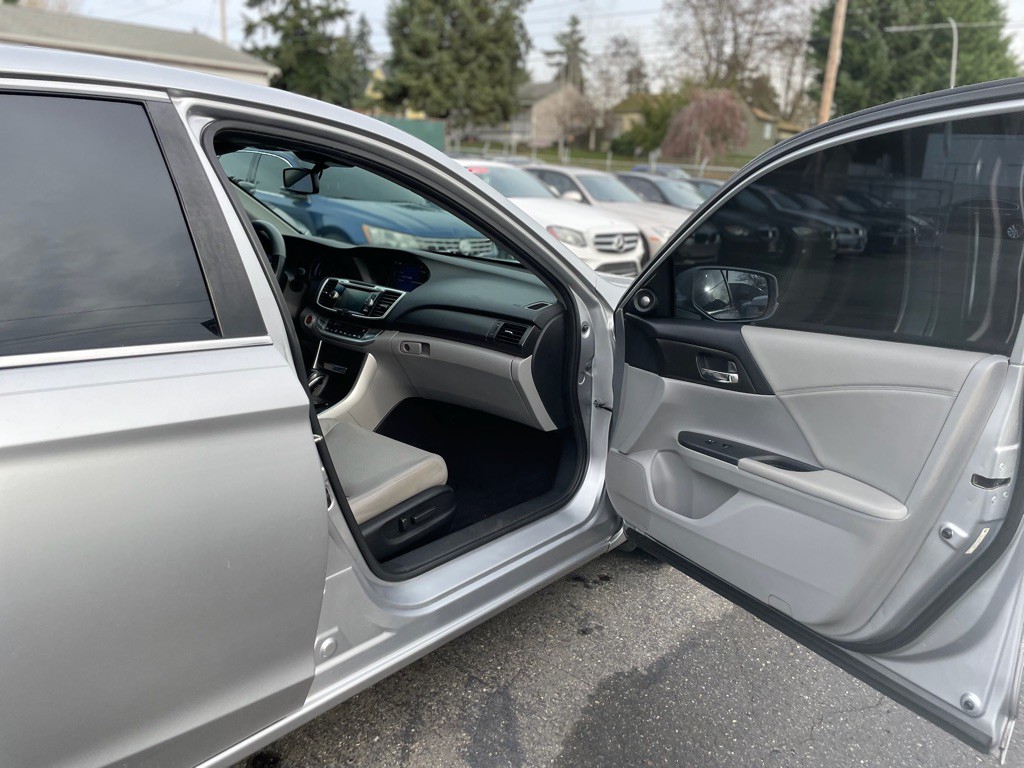 2014 Honda Accord Image 13