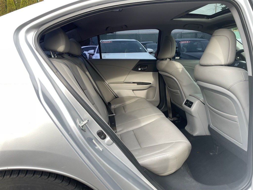 2014 Honda Accord Image 17