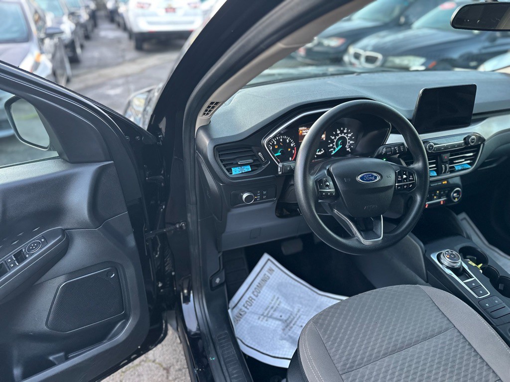 2020 Ford Escape Image 11