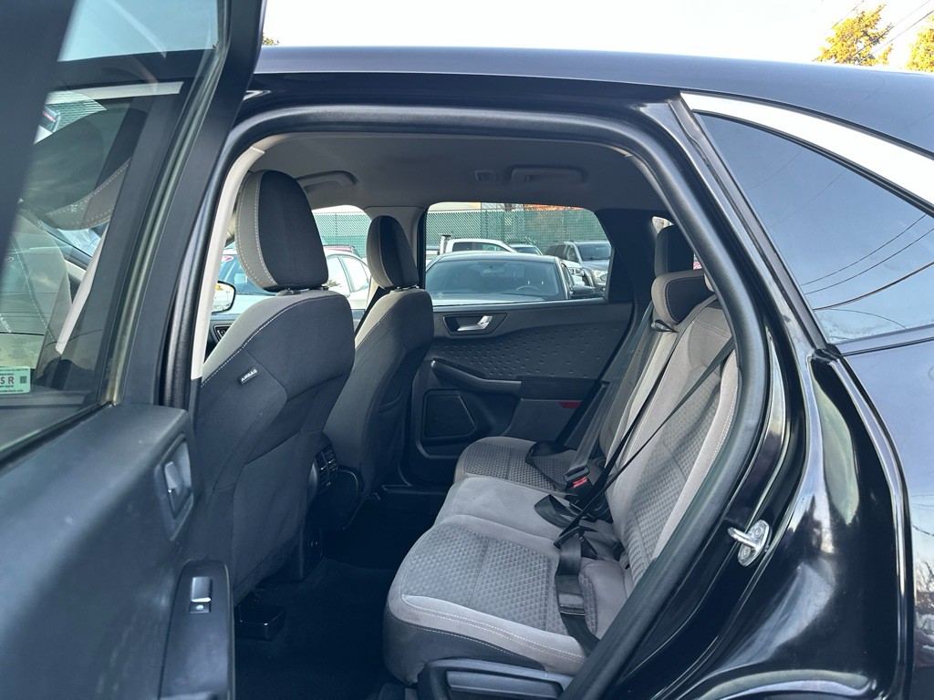 2020 Ford Escape Image 13