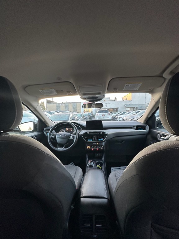 2020 Ford Escape Image 18