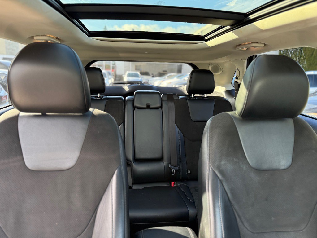 2015 Ford Edge Image 17