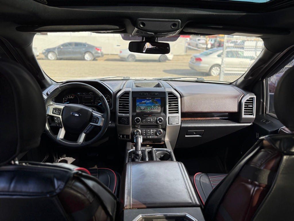 2015 Ford F-150 Image 12