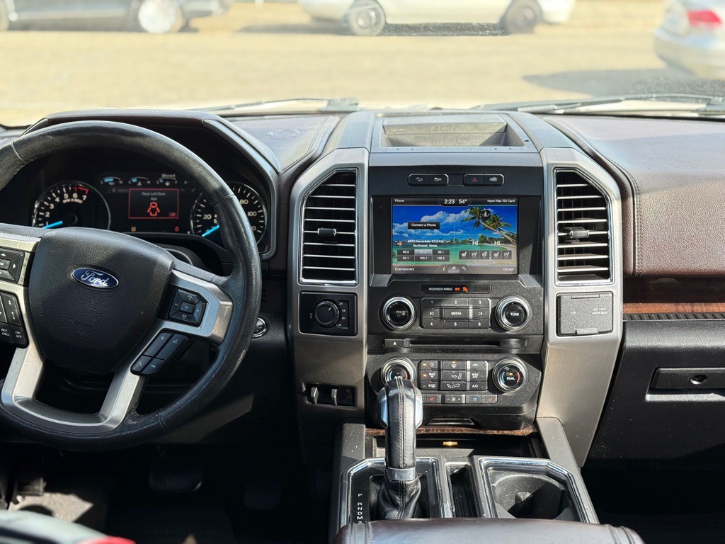 2015 Ford F-150 Image 13