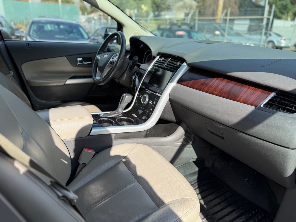 2013 Ford Edge Image 14