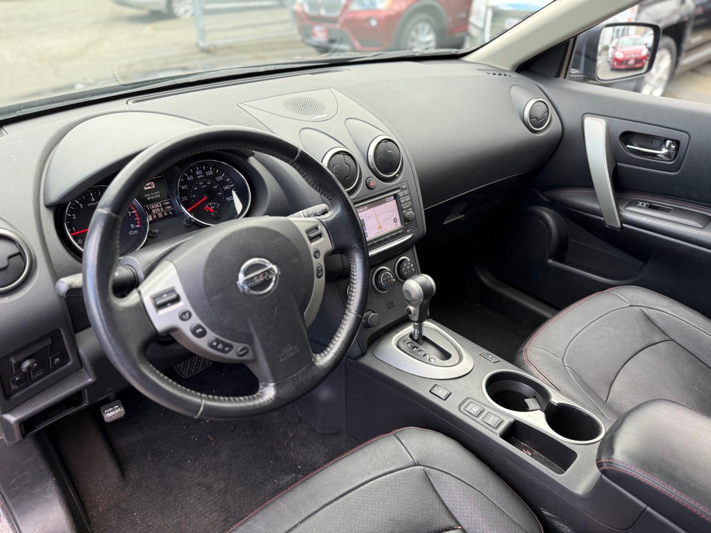 2013 Nissan Rogue Image 10