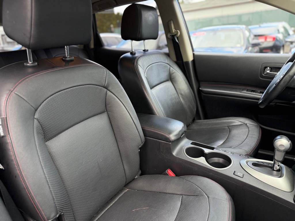 2013 Nissan Rogue Image 15