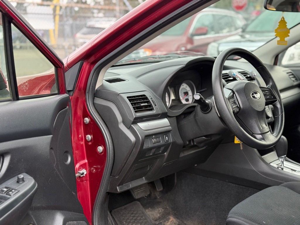 2013 Subaru Impreza Image 8