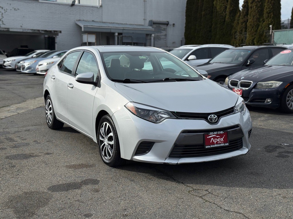 2016 Toyota Corolla Image 2