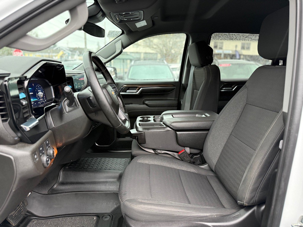 2024 Chevrolet Silverado 1500 Image 10