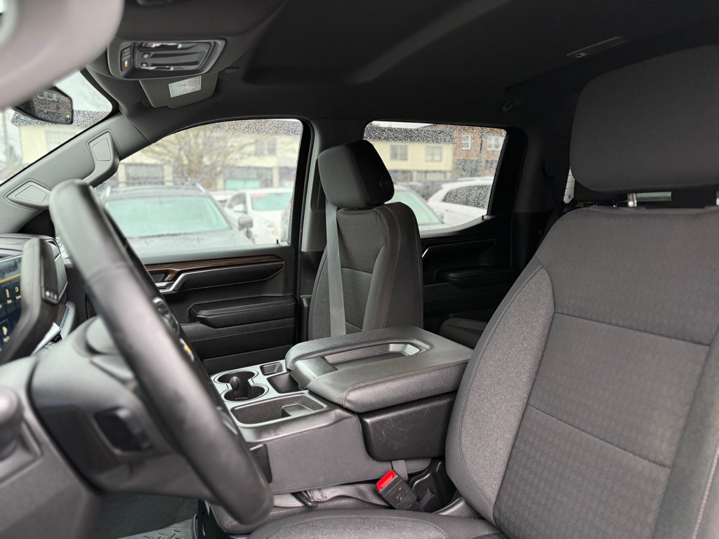 2024 Chevrolet Silverado 1500 Image 12