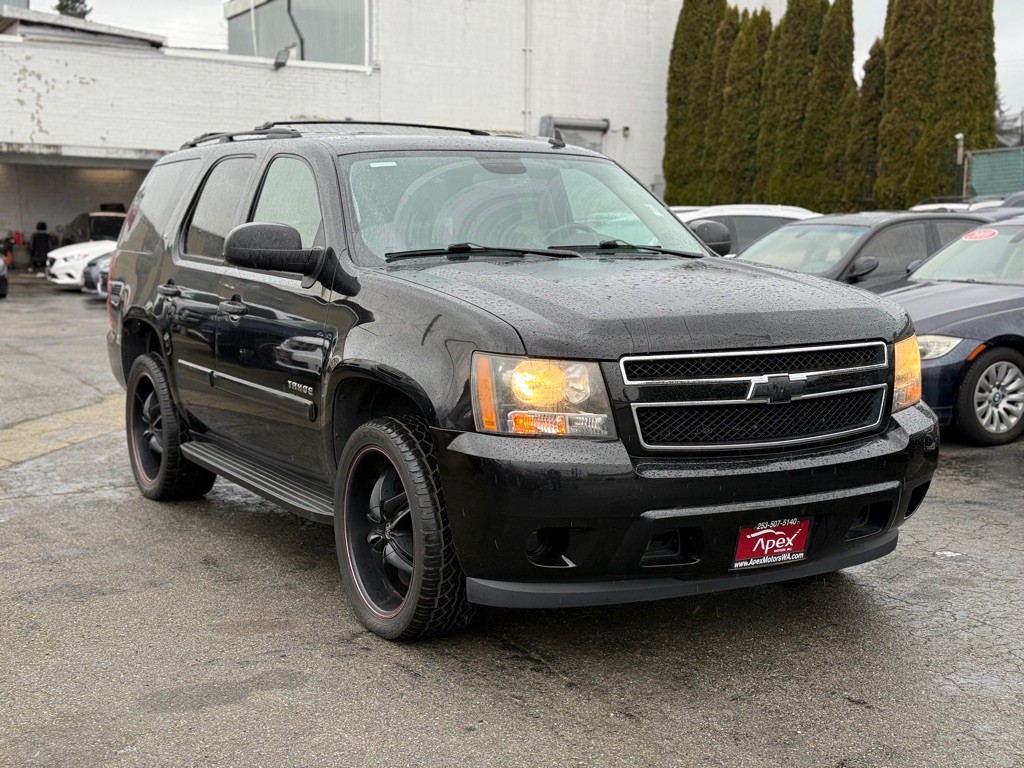 2008 Chevrolet Tahoe Image 2