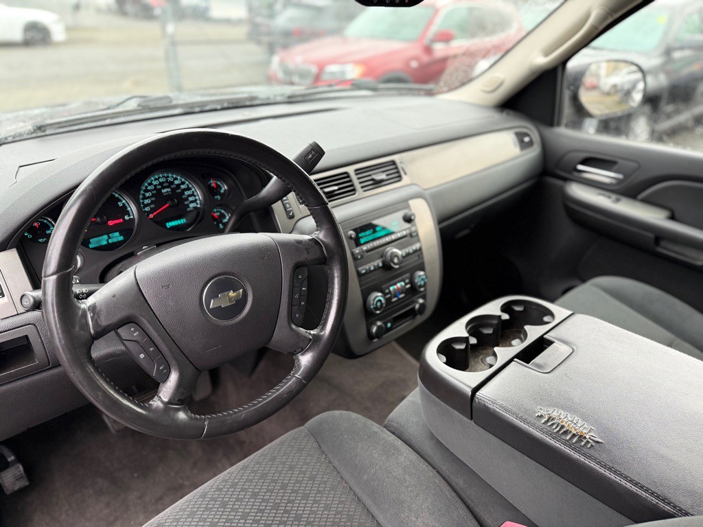 2008 Chevrolet Tahoe Image 10
