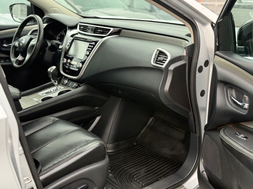 2015 Nissan Murano Image 16