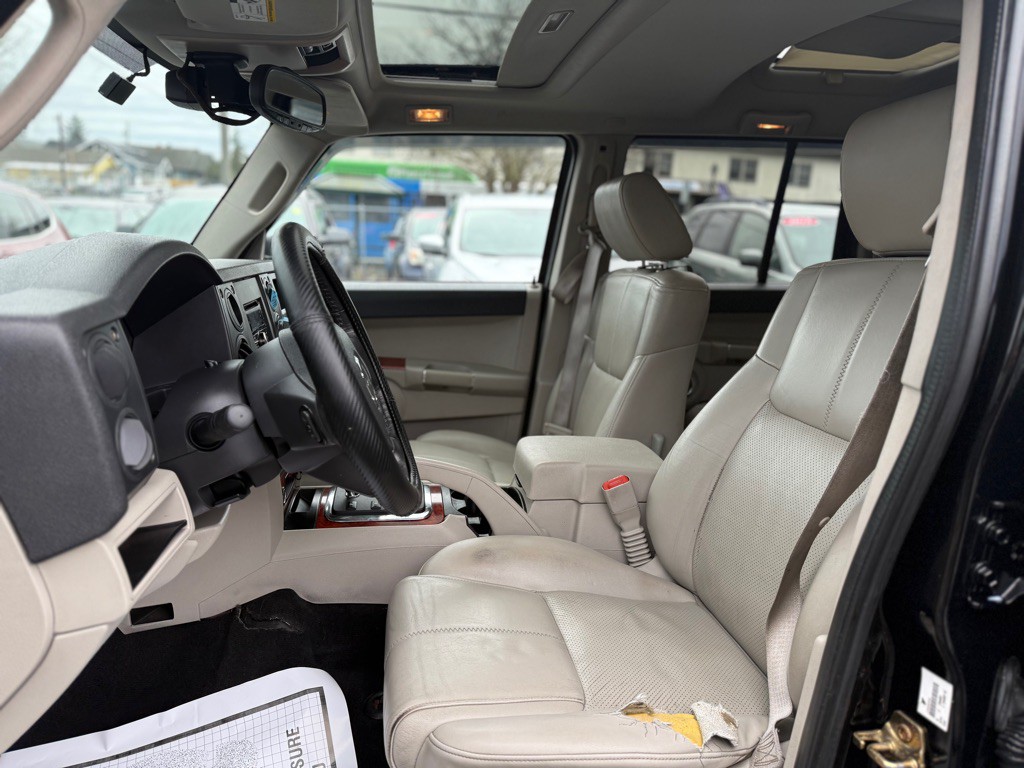 2006 Jeep Commander Image 9
