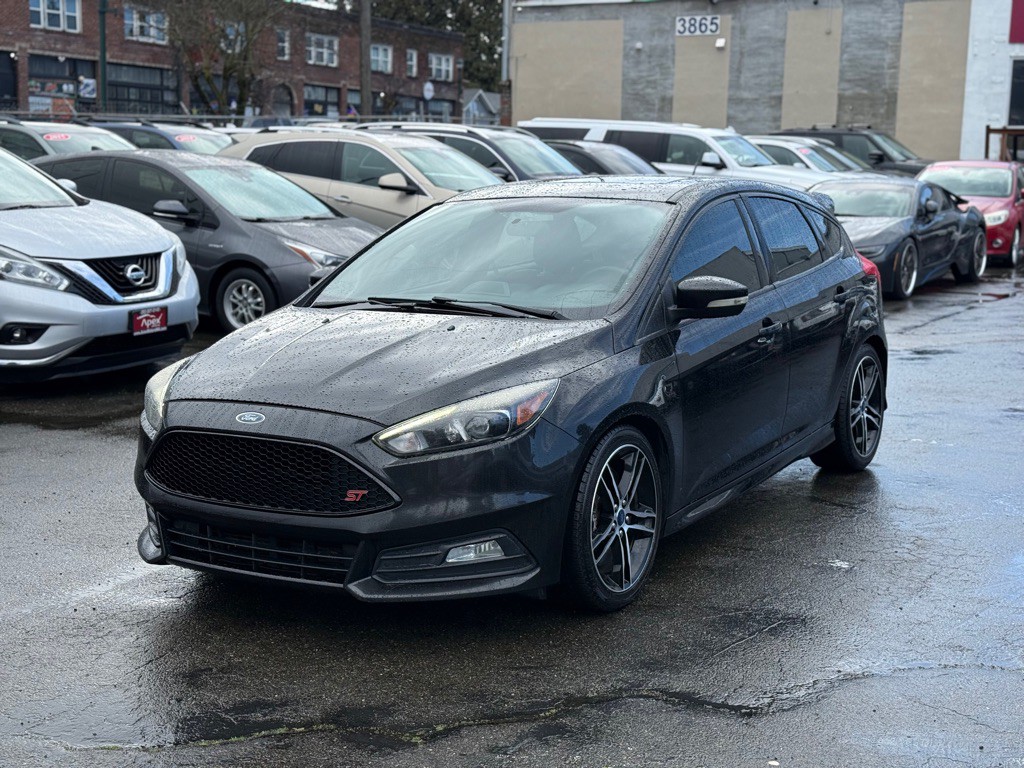 2015 Ford Focus Image 1