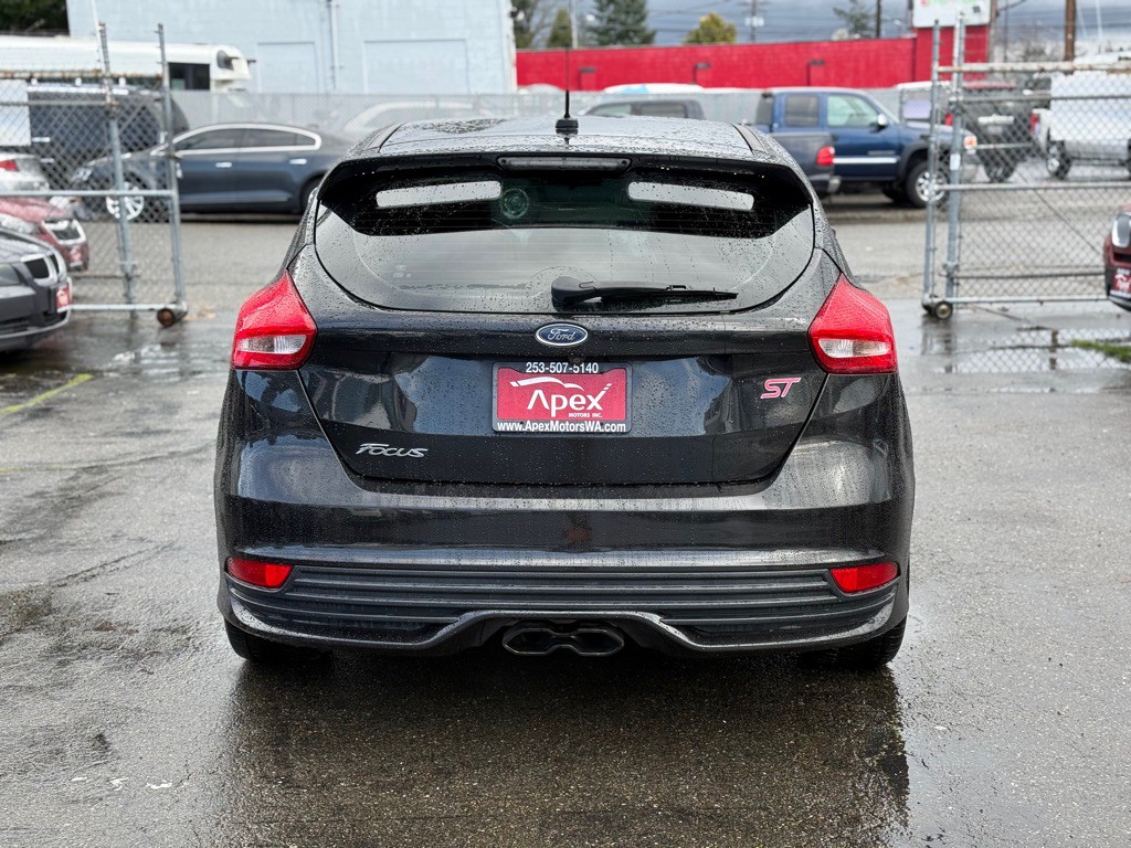2015 Ford Focus Image 6