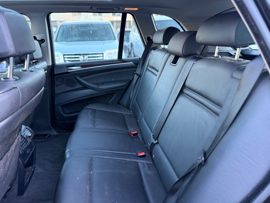 2008 BMW X5 Image 11