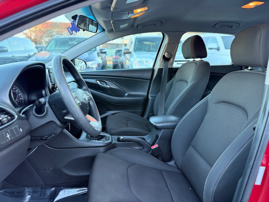 2018 Hyundai Elantra Image 9