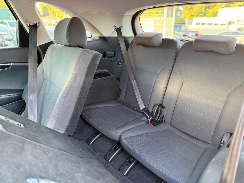 2016 Kia Sorento Image 12