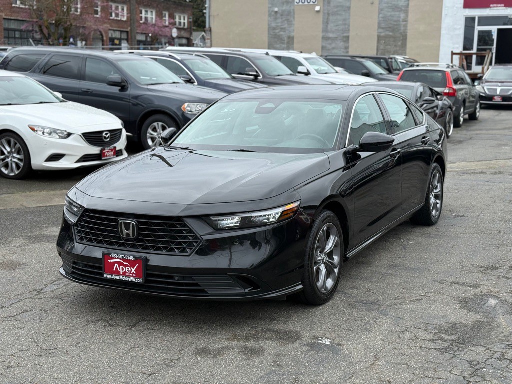 2023 Honda Accord Image 1