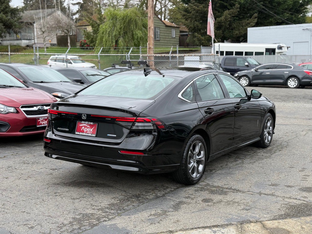 2023 Honda Accord Image 3