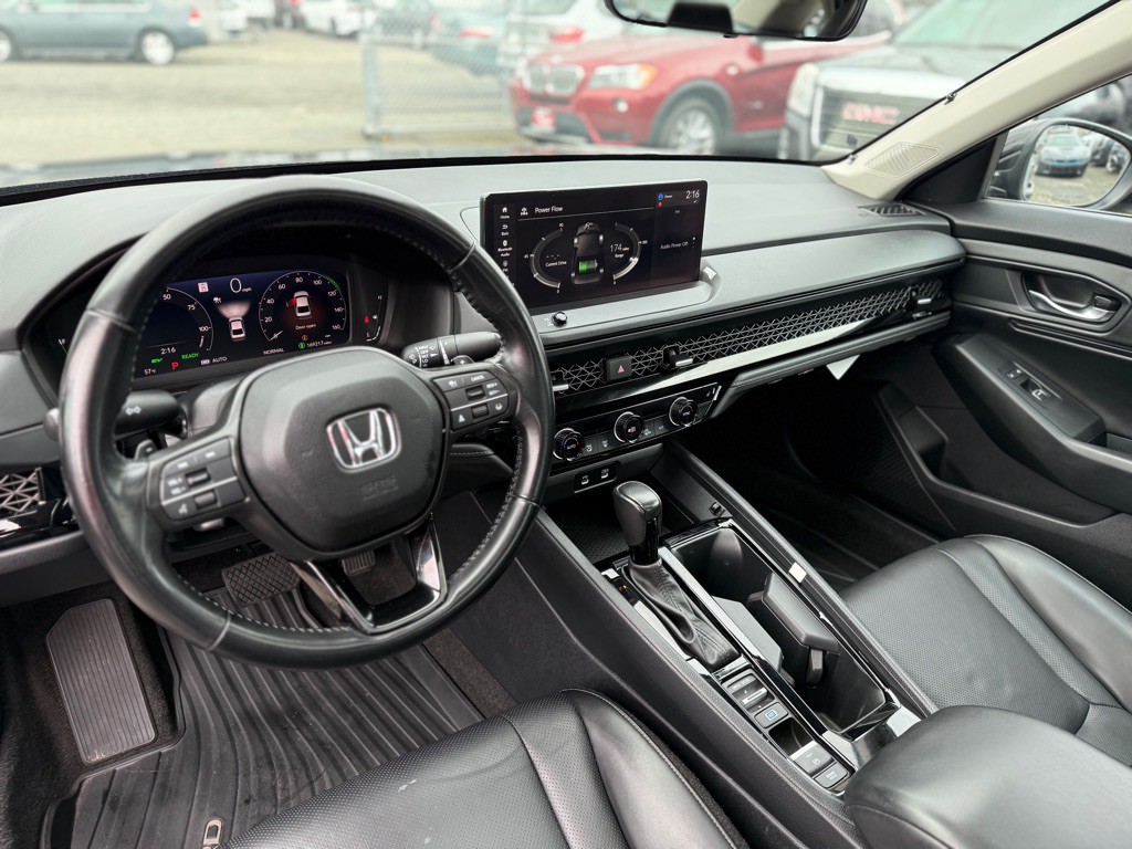 2023 Honda Accord Image 8