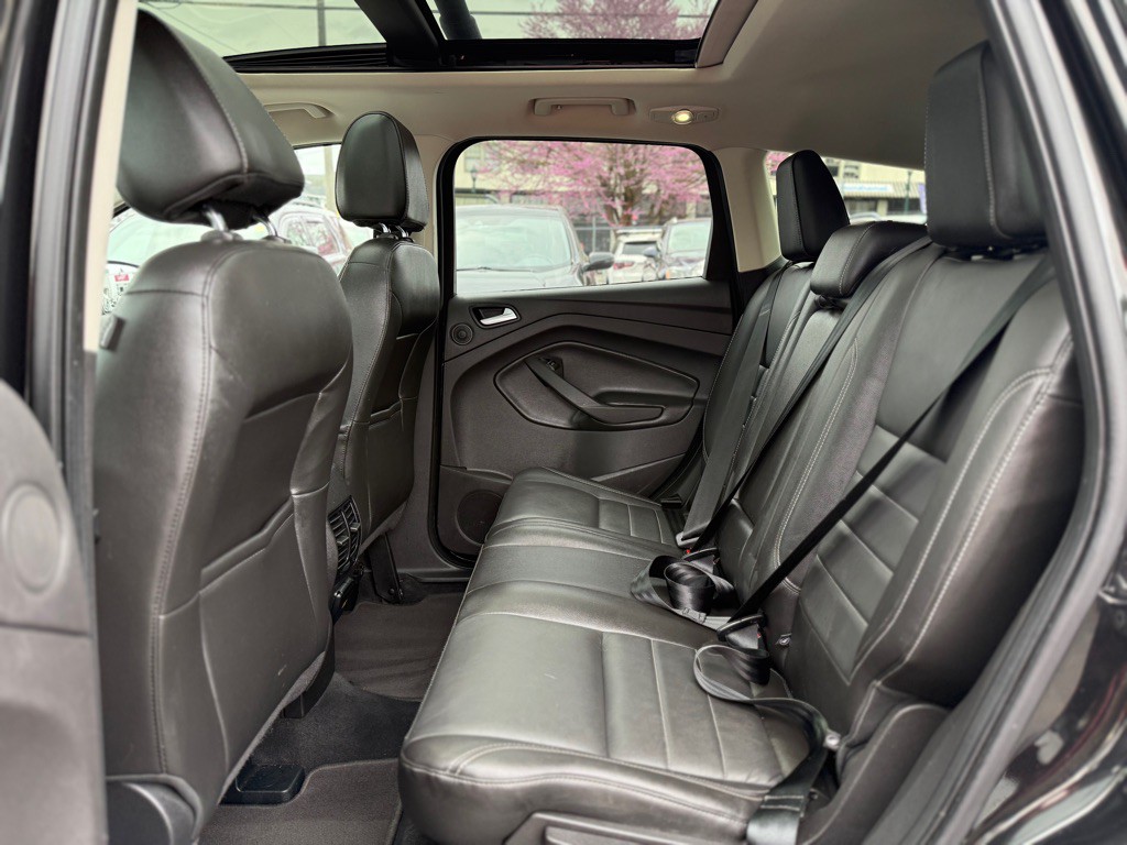2015 Ford Escape Image 11