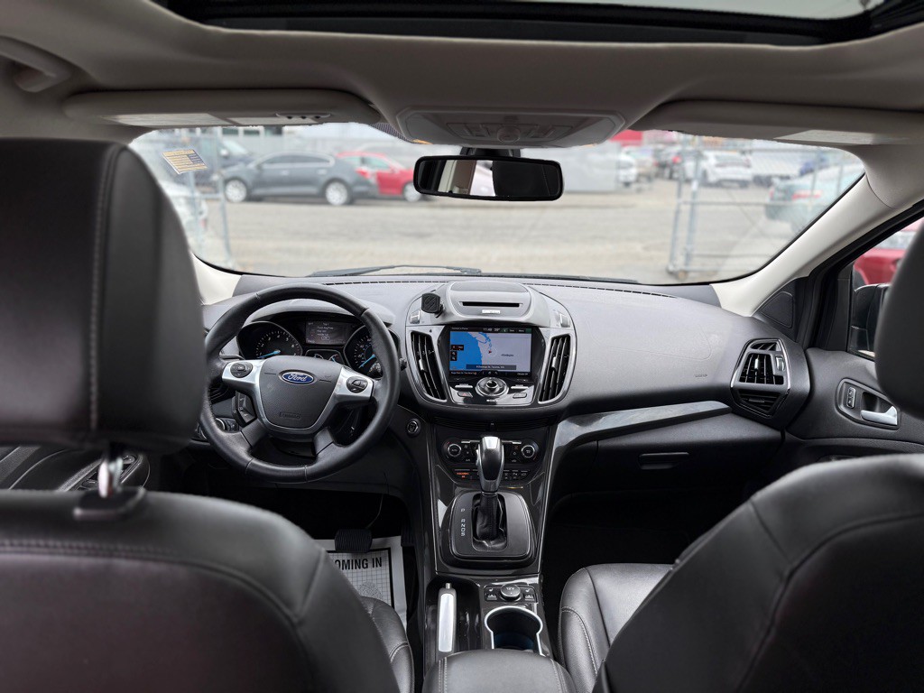 2015 Ford Escape Image 12
