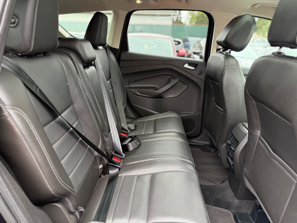 2015 Ford Escape Image 19