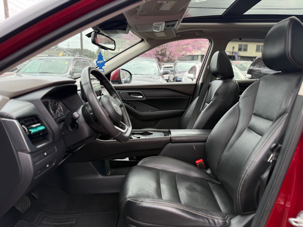2021 Nissan Rogue Image 9