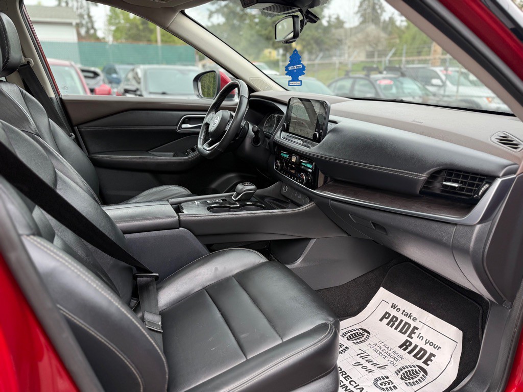 2021 Nissan Rogue Image 16