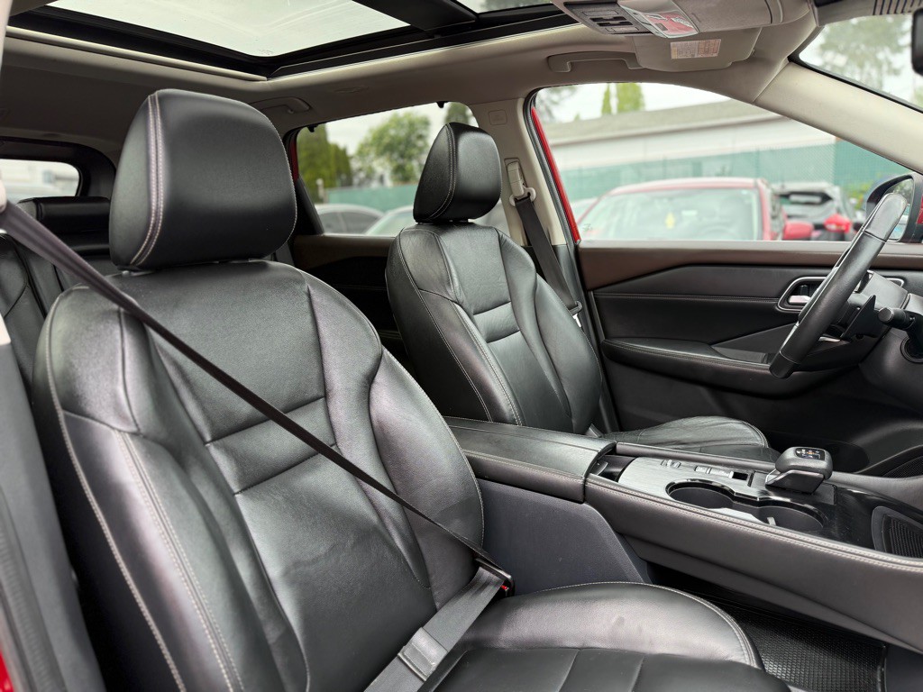 2021 Nissan Rogue Image 17