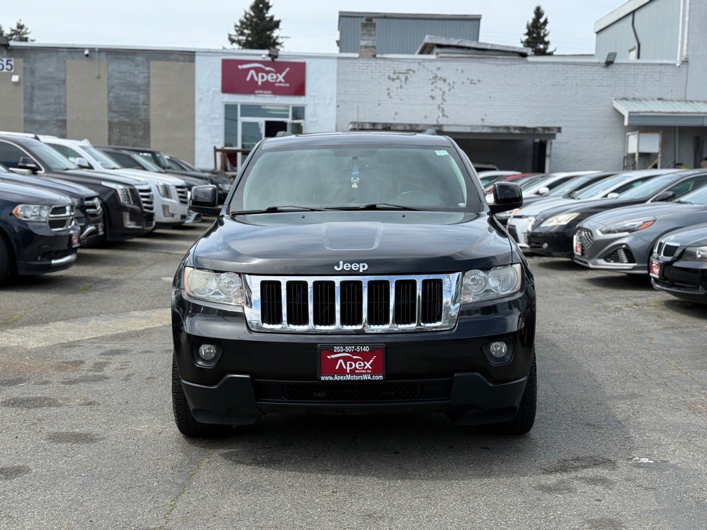 2011 Jeep Grand Cherokee Image 3
