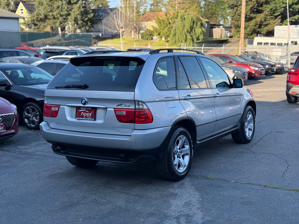 2005 BMW X5 Image 4