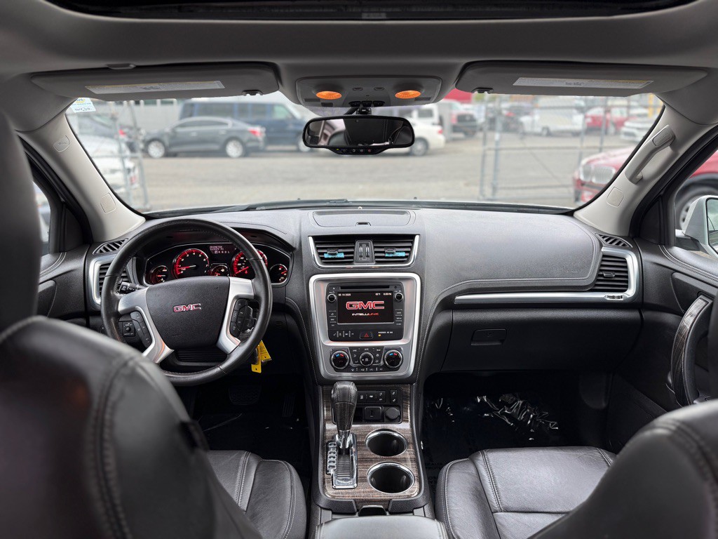 2015 GMC Acadia Image 14